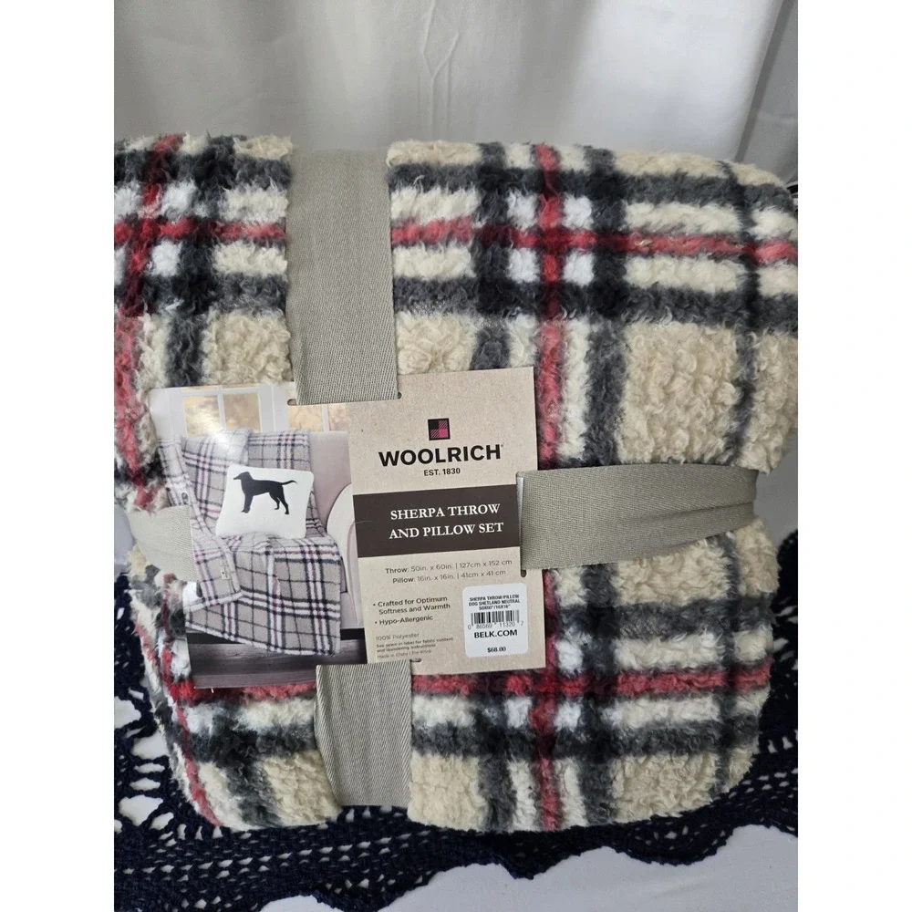 Woolrich Sherpa Throw Blanket & Pillow Set‎ 50x60 Plaid Dog Silhouette 16x16